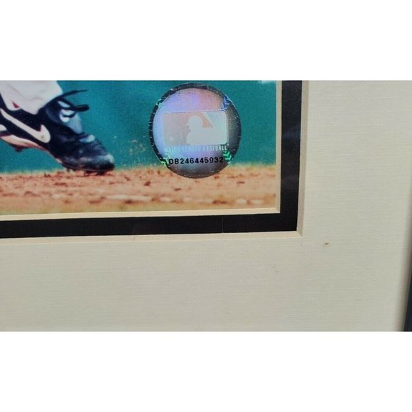 Red Sox Kevin Millar Signed Framed Picture W/ Certification Of Authenticity - Picture 8 of 12